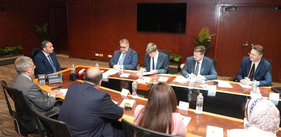 FRA, Russia's central bank discuss insurance sector cooperation
